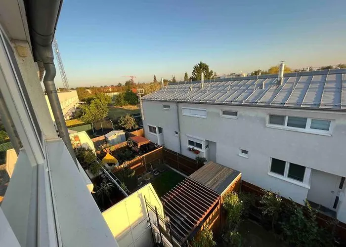 Wonderful Maisonette In With Parking Viyana